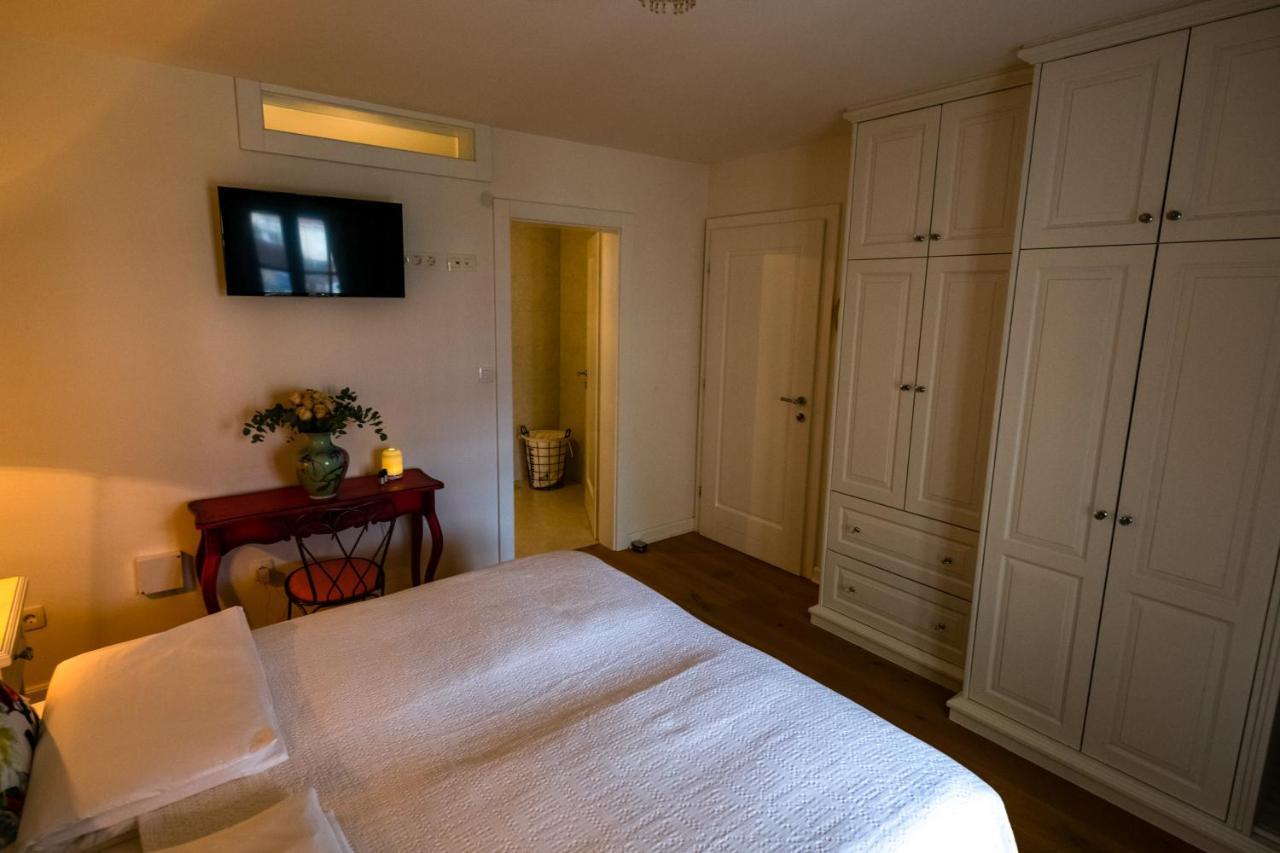 Nomad Rooms Мостар Экстерьер фото